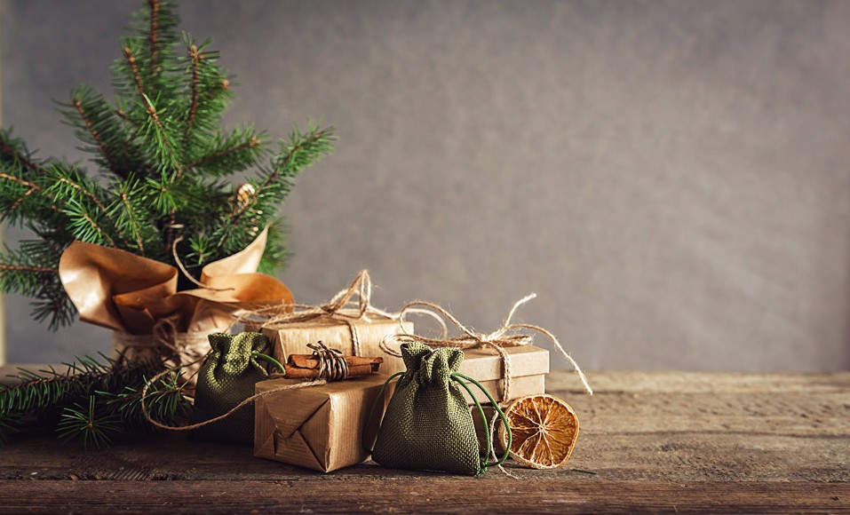 Urval av julklappar att erbjuda till en miljövänlig person