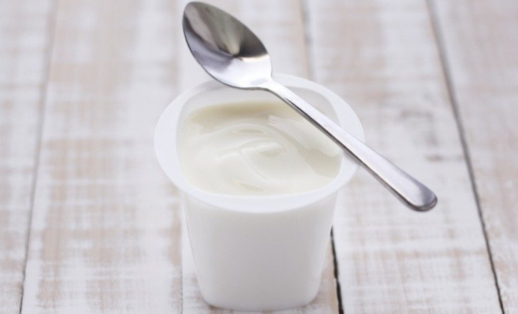 Přírodní jogurt