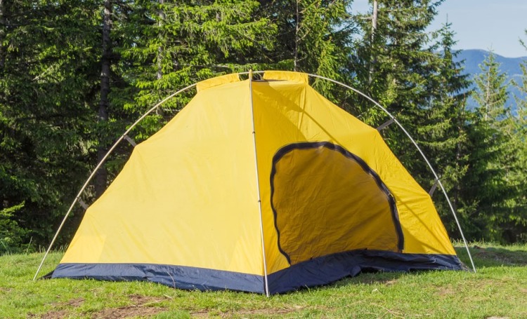 المحافظة على قماش خيمة التخييم بشكل صحيح