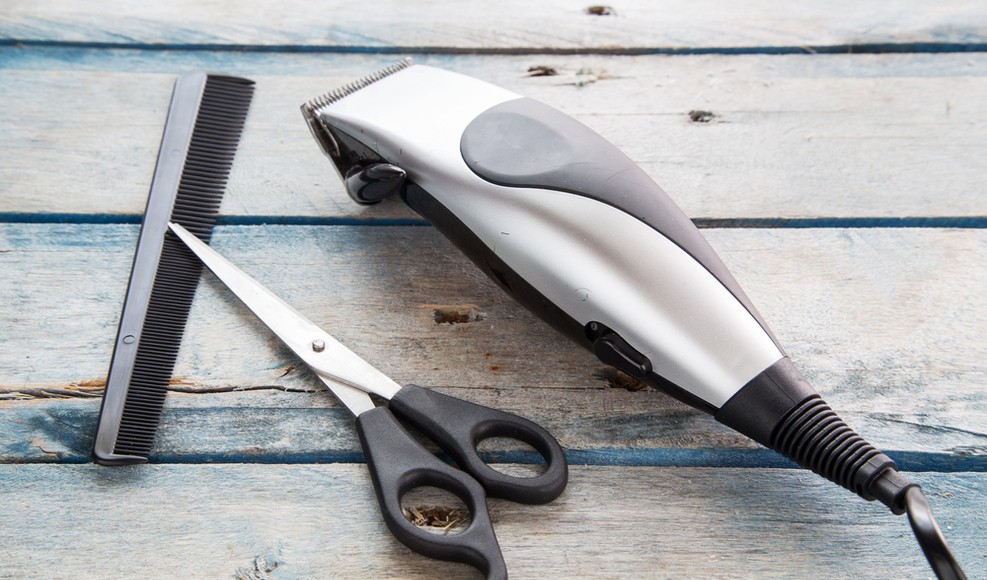 2 tips för rengöring och underhåll av en hårklippare